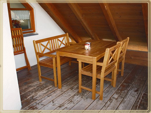 Neue Balkonmbel